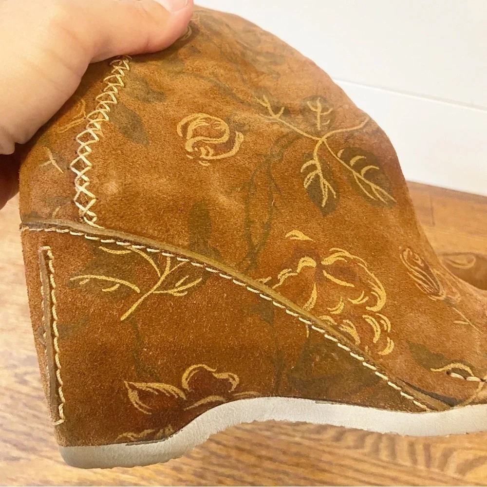 Pon Quintana | Women’s Suede Wedge Size Zip floral Boots Size 38 1/2 - Picture 9 of 12
